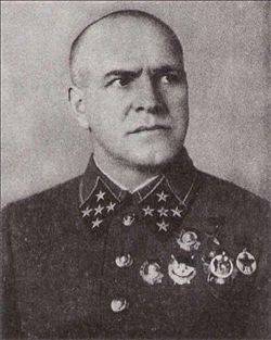 250px-georgi_zhukov_in_1940.jpg